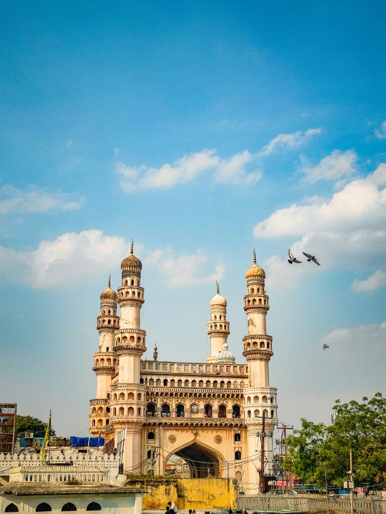 char minar